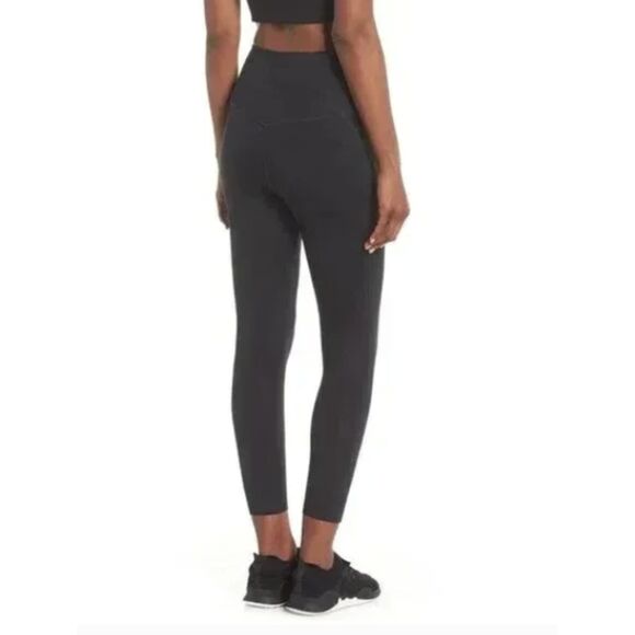 NWT Girlfriend Collective Black Compressive High-Rise Legging Sz XS Activewear - Picture 2 of 9